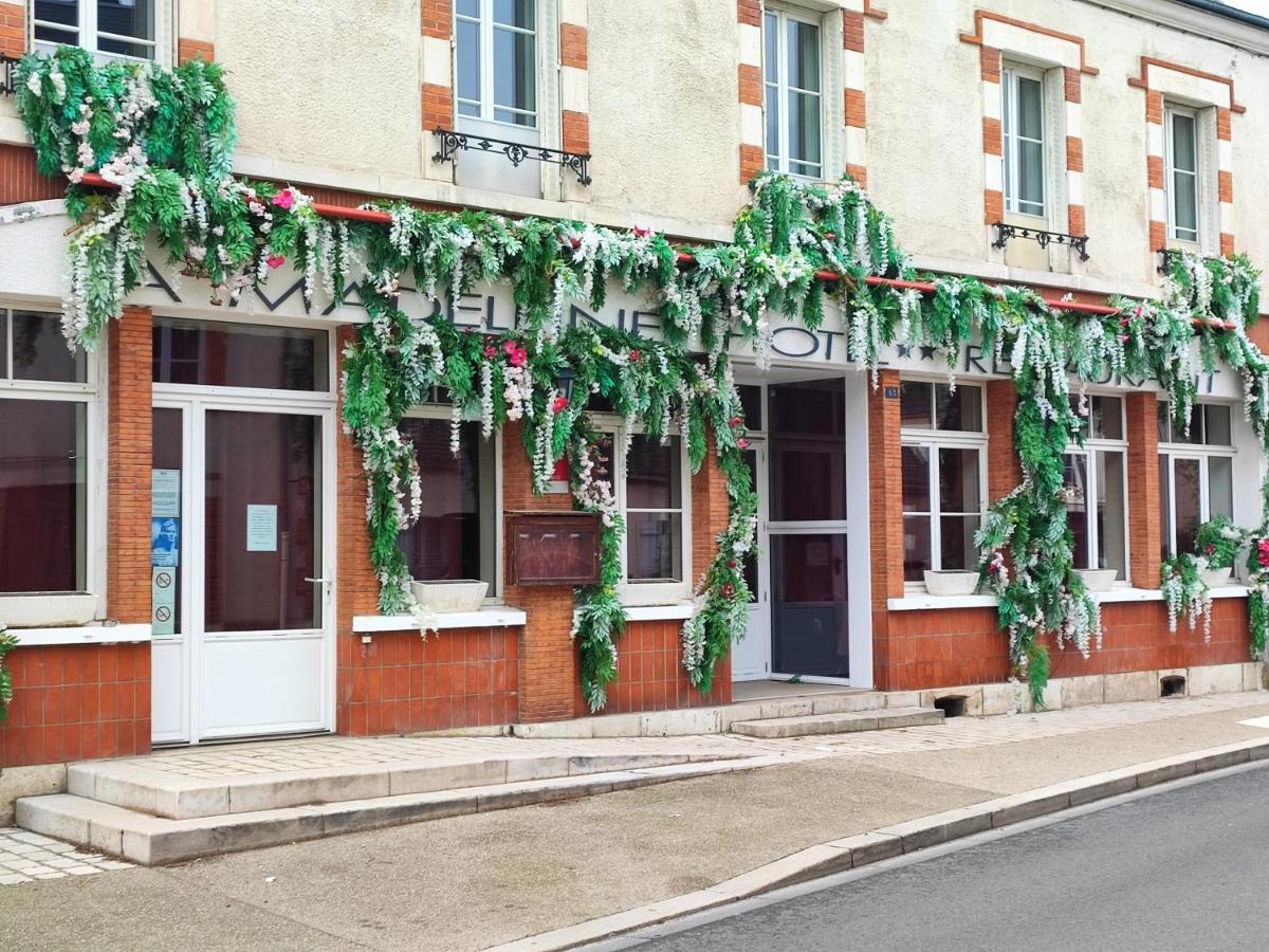 La Madeleine 호텔 Saint-Benoît-sur-Loire 외부 사진